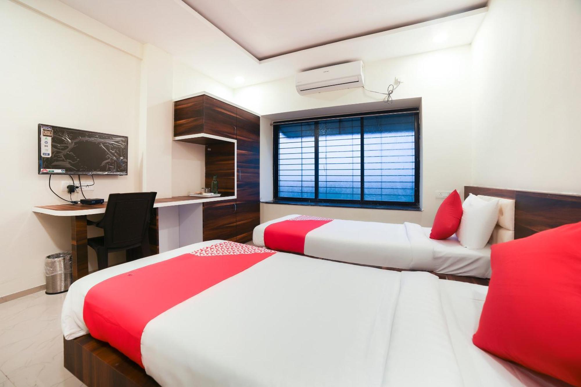 נאגפור Hotel O Club Metro מראה חיצוני תמונה