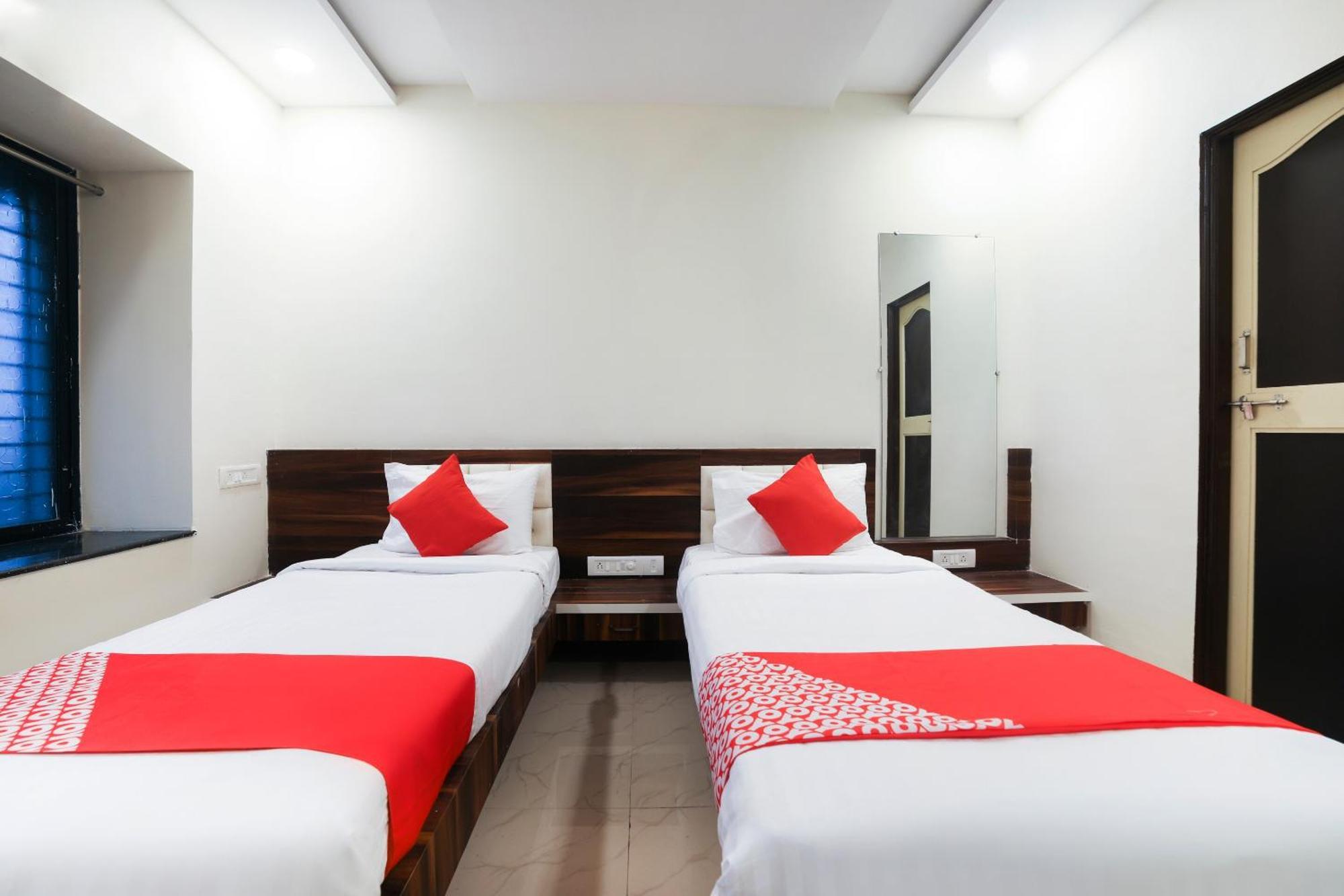 נאגפור Hotel O Club Metro מראה חיצוני תמונה